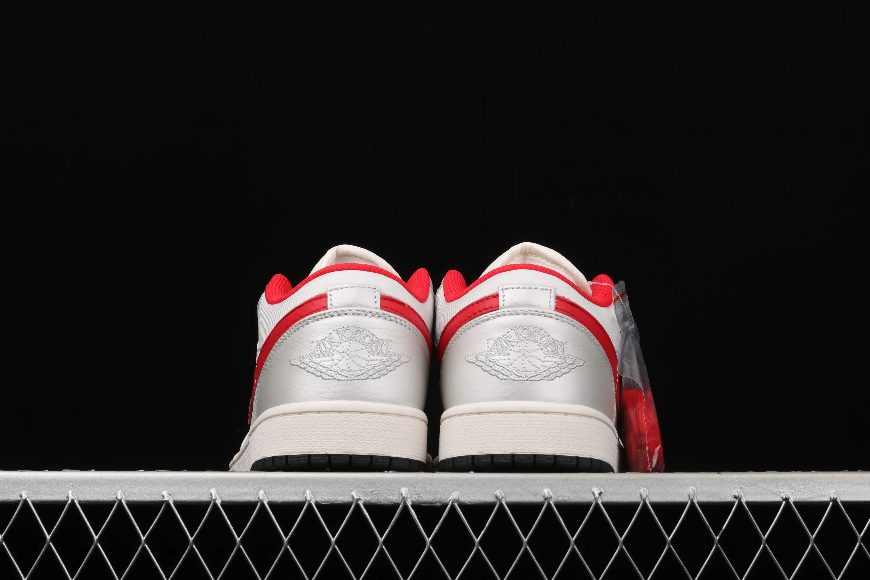 All categories Air Jordan Jordan series basketball shoes Air Jordan 1 Low Air Jordan 1 Low Shadow AJ1 Joe 1 low-top cultural and leisure sports sneakers DA4668-001